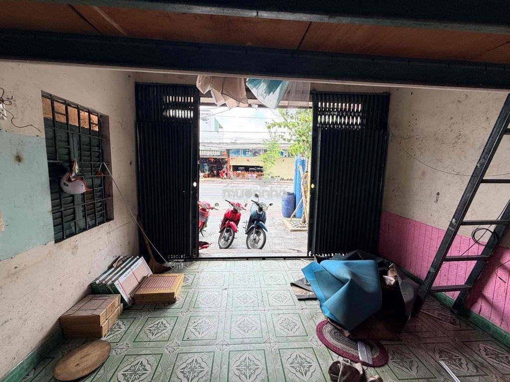 Cho thuê kiot đường lớn đông đúc, 2pn 1wc - 2