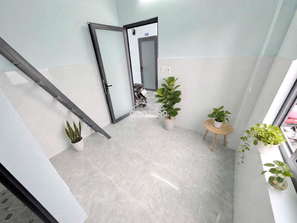 Nhà mới xây, còn phòng ở trệt ngay kha vạn cân - ra phạm văn đồng tiện - 2