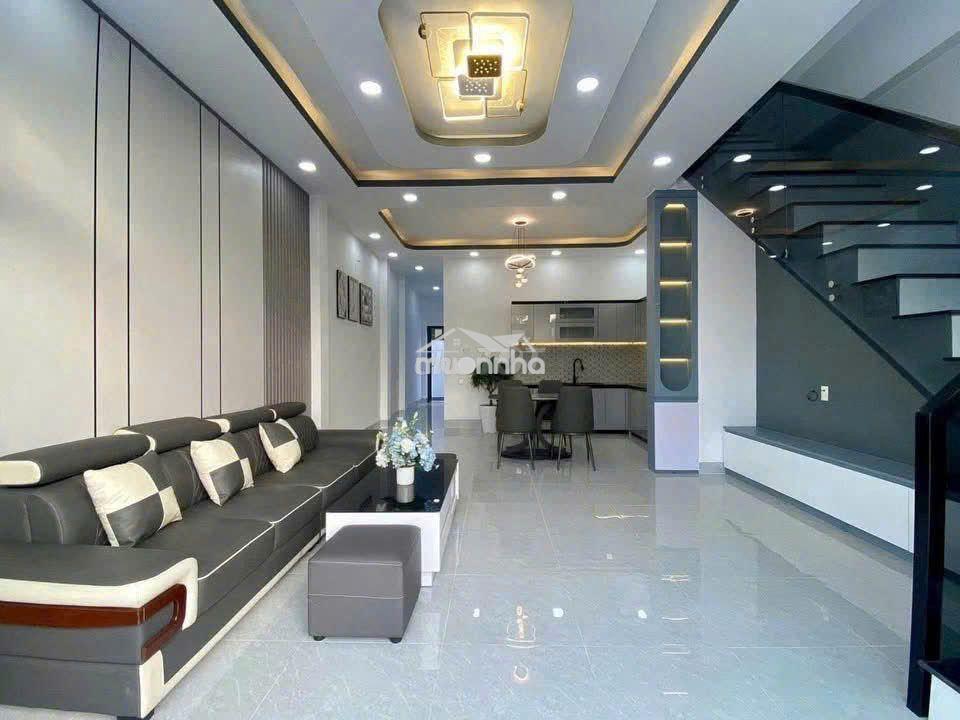 Bán nhà 2 lầu ngay cây xăng đức hưng- đường đồng khỏi-sổ riêng thổ cư - 3
