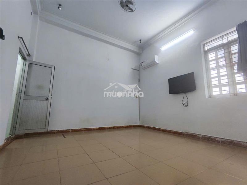 Phòng máy lạnh giờ giấc thoải mái không chung chủ