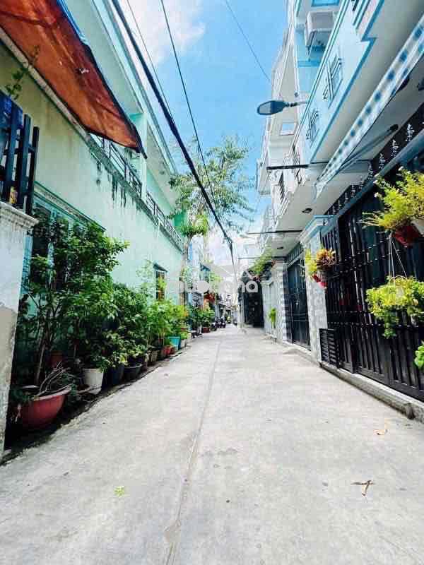 📍4tỷ280 tl - lê thành phương, p.15, q.8  - diện tích: 3.5m x 13m vuông - 4
