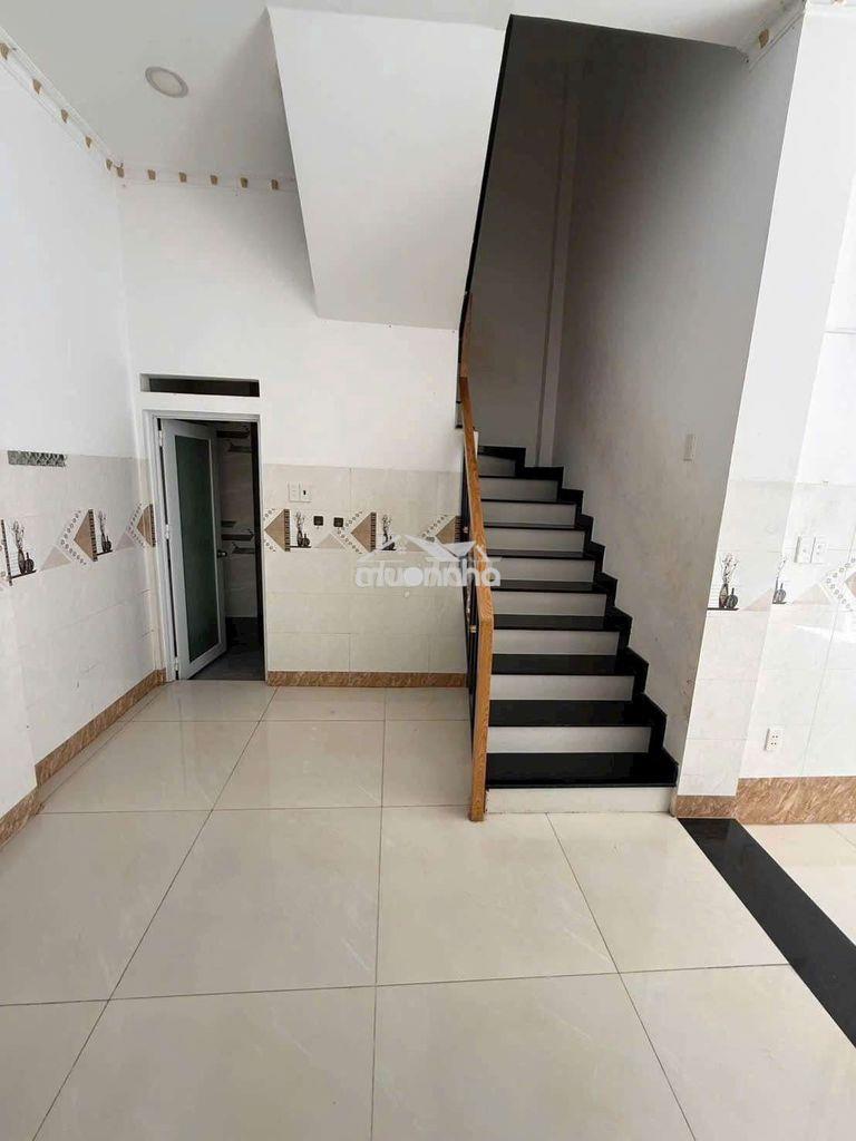 Nhà có 3 phòng hẻm 4m bà hom - 4