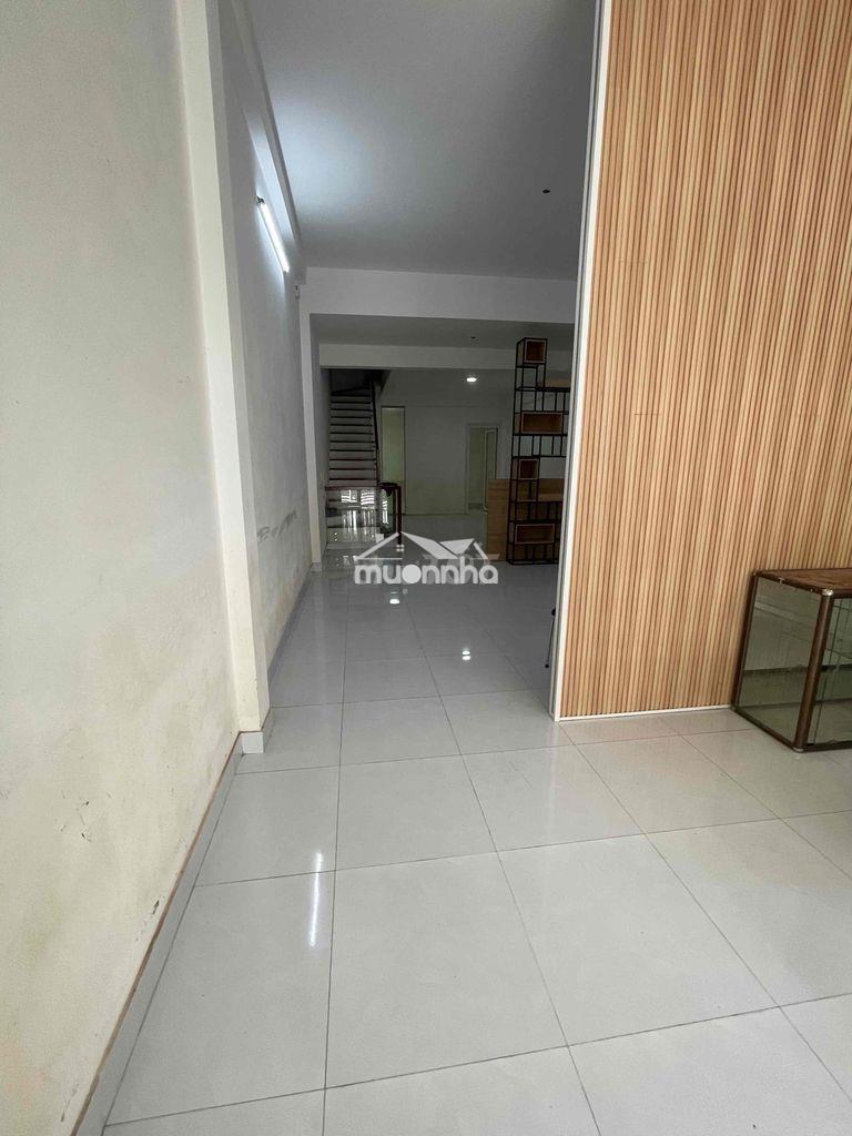 Cho thuê nhà 27a bửu đoá. 2 tầng dtsd 220m2