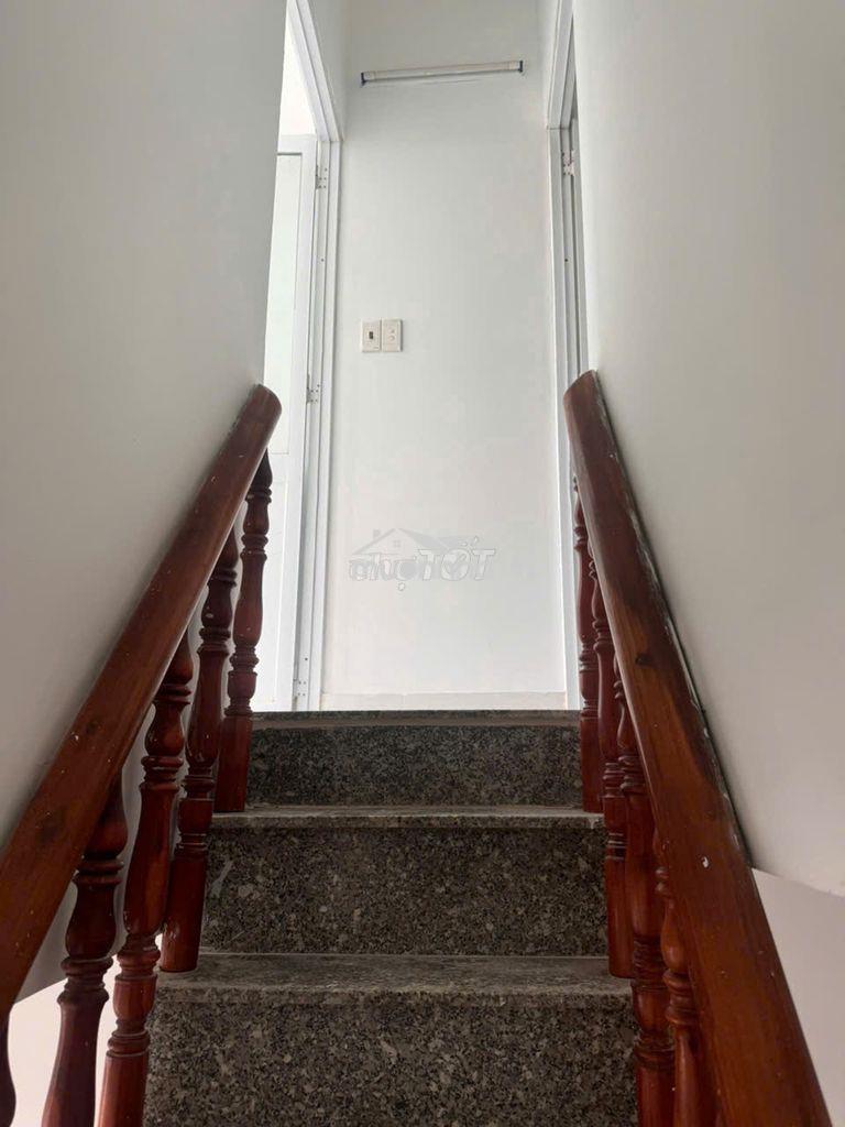 Nhà sổ hồng riêng 2 tỷ 450 quận 12, không dính quy hoạch - 4