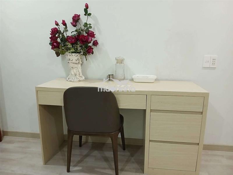 Phòng máy lạnh, thang máy, nội thất cao cấp