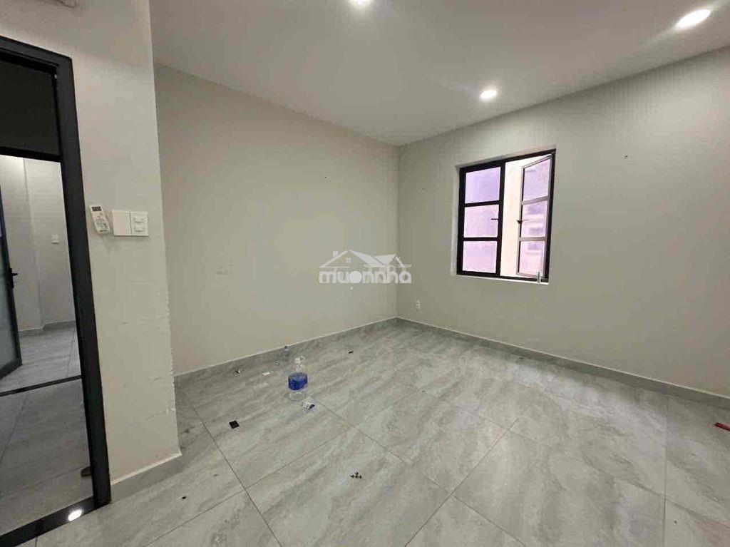 Cho thuê văn phòng cityland, có 2 phòng, có thang máy - 4