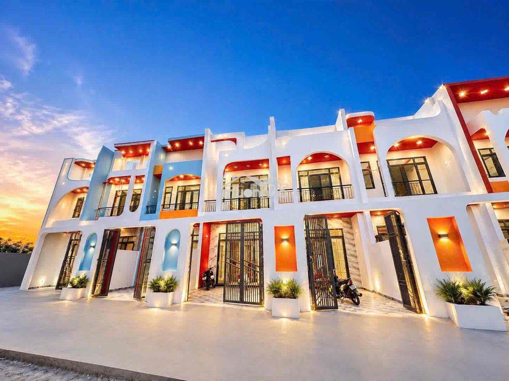 Nhà mới 1 lầu sổ riêng 105m2 gần chợ bình chánh sát đinh đức thiện - 2