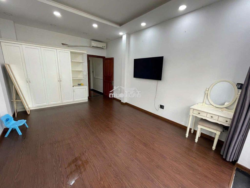 Nhà 2 lầu 3pn hẻm xe hơi gần lý phục man - 2