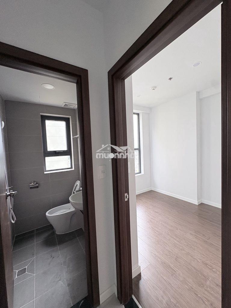 Căn góc view siêu đẹp chỉ 7tr, ở đc 3-4 bạn, sát metro 8p, làng đh 5p - 3