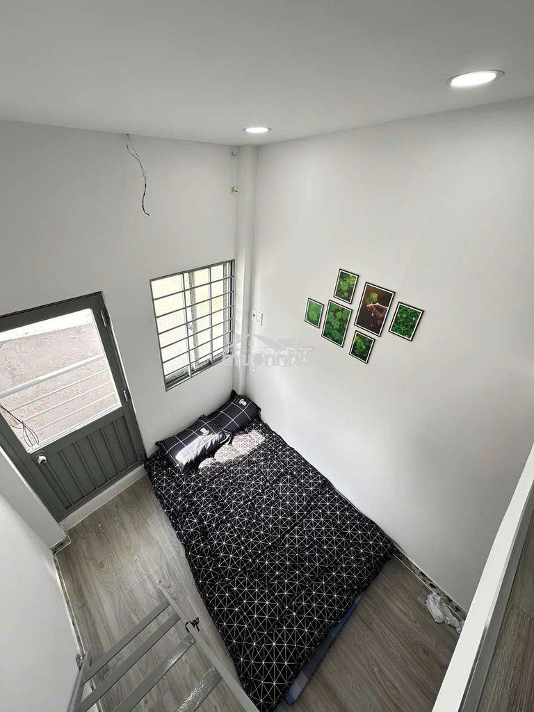 Gấp bán! 3 tầng, 3phòng ngủ. sổ hồng riêng. gần vòng xoay phú lâm - 2