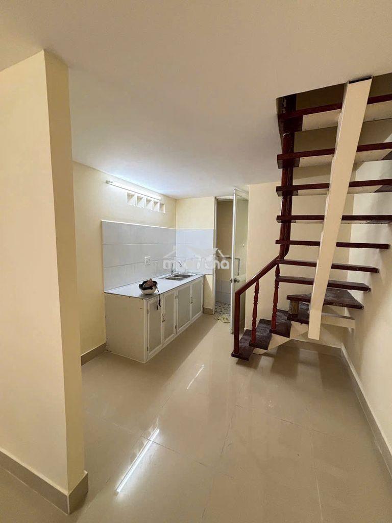 🏘️Cho thuê nhà hậu giang p11 quận 6, 7,5 triệu - 2
