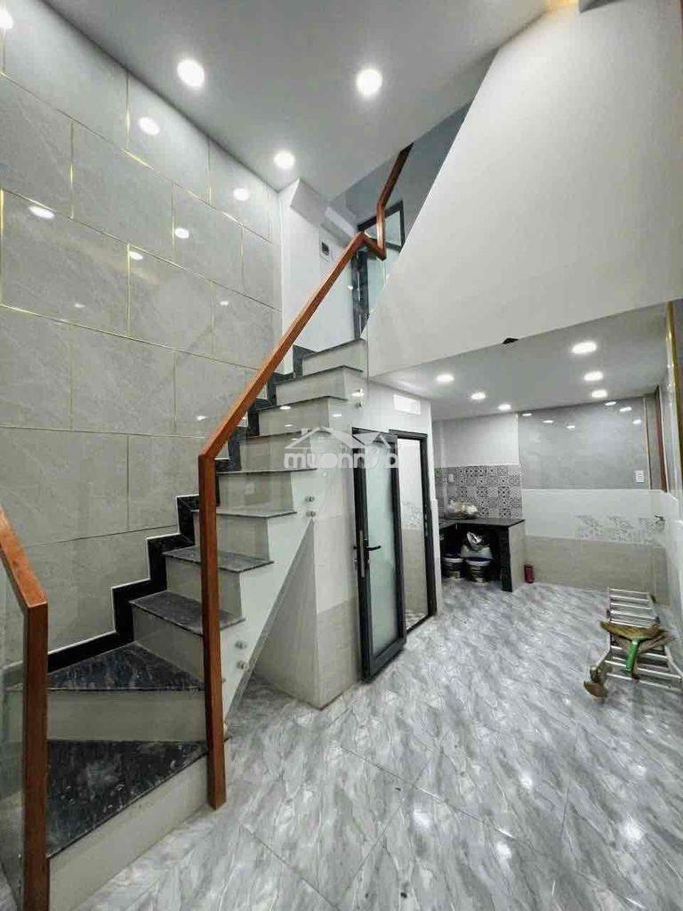 🏠Nguyên căn 3phòng hẻm mai văn vĩnh p.tân quy - quận 7 - 2
