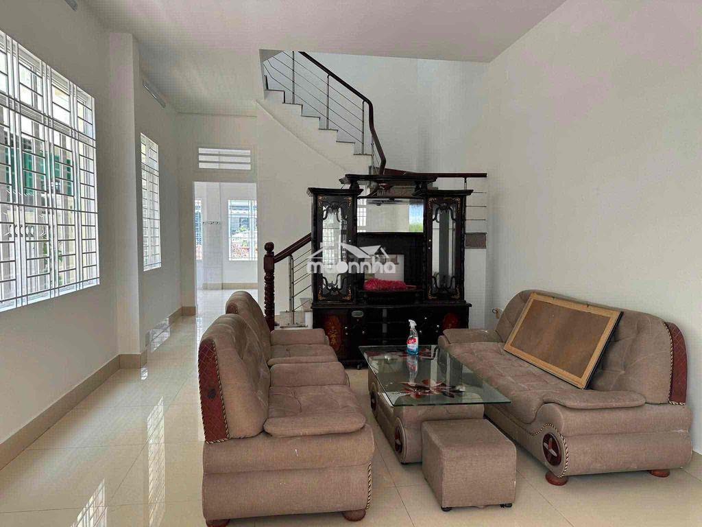 Bán cặp nhà đẹp trong khu biệt thự ngọc vân - 3
