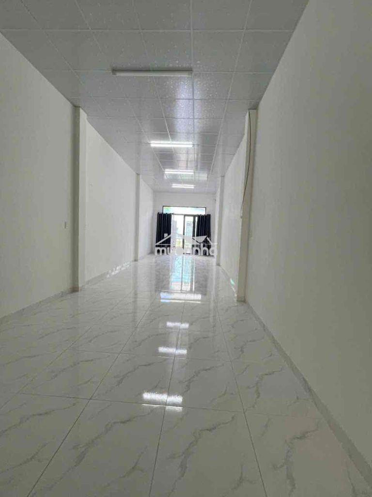 Cho thuê nhà đẹp song hành. 4m x 25m. 1pn. giá 8tr - 4