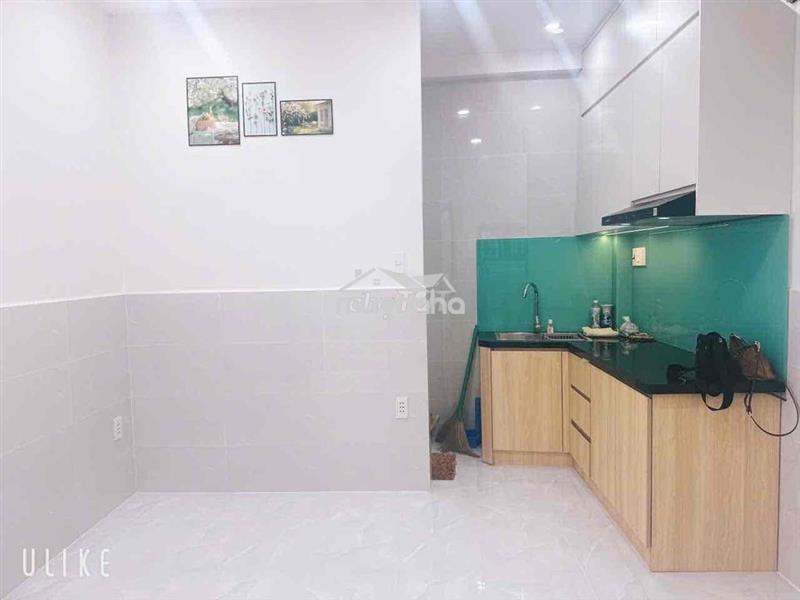 Chính chủ bán nhà 1 trệt 1 lầu - mới tinh