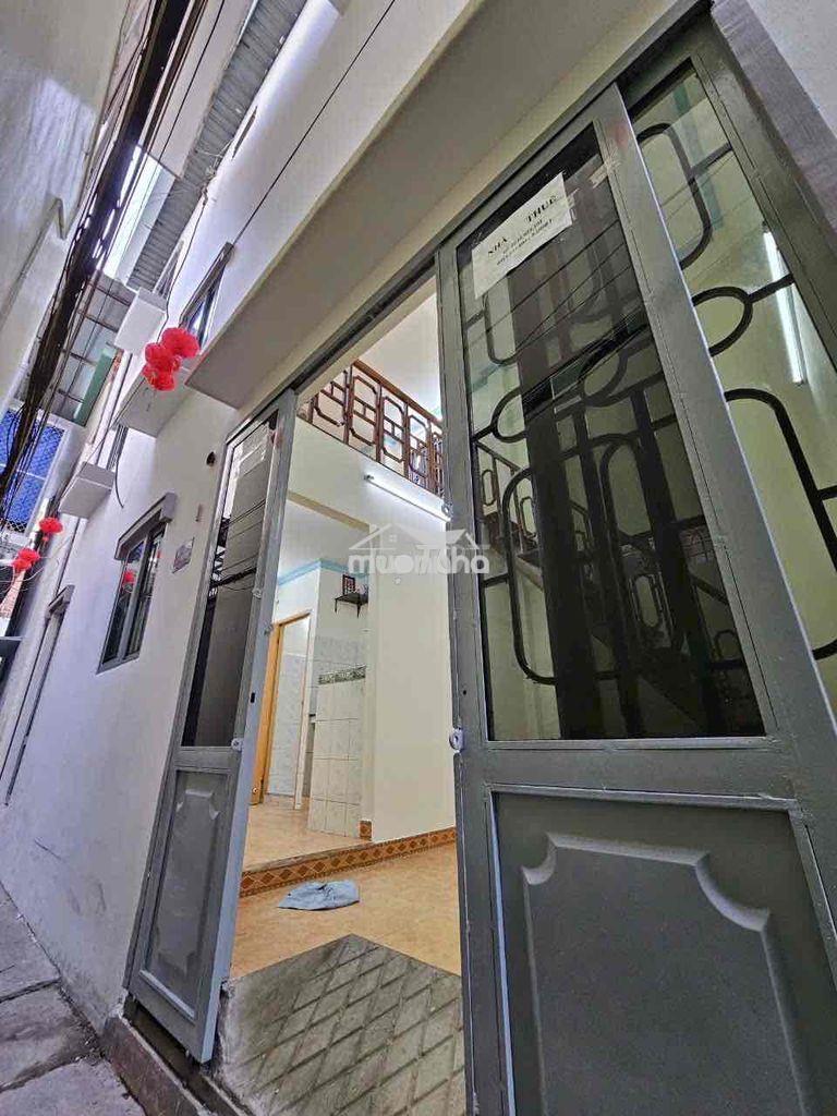 Cho thuê nnc trệt lửng 1 lầu điện biên phủ gần đh văn hiến chợ bàn cờ