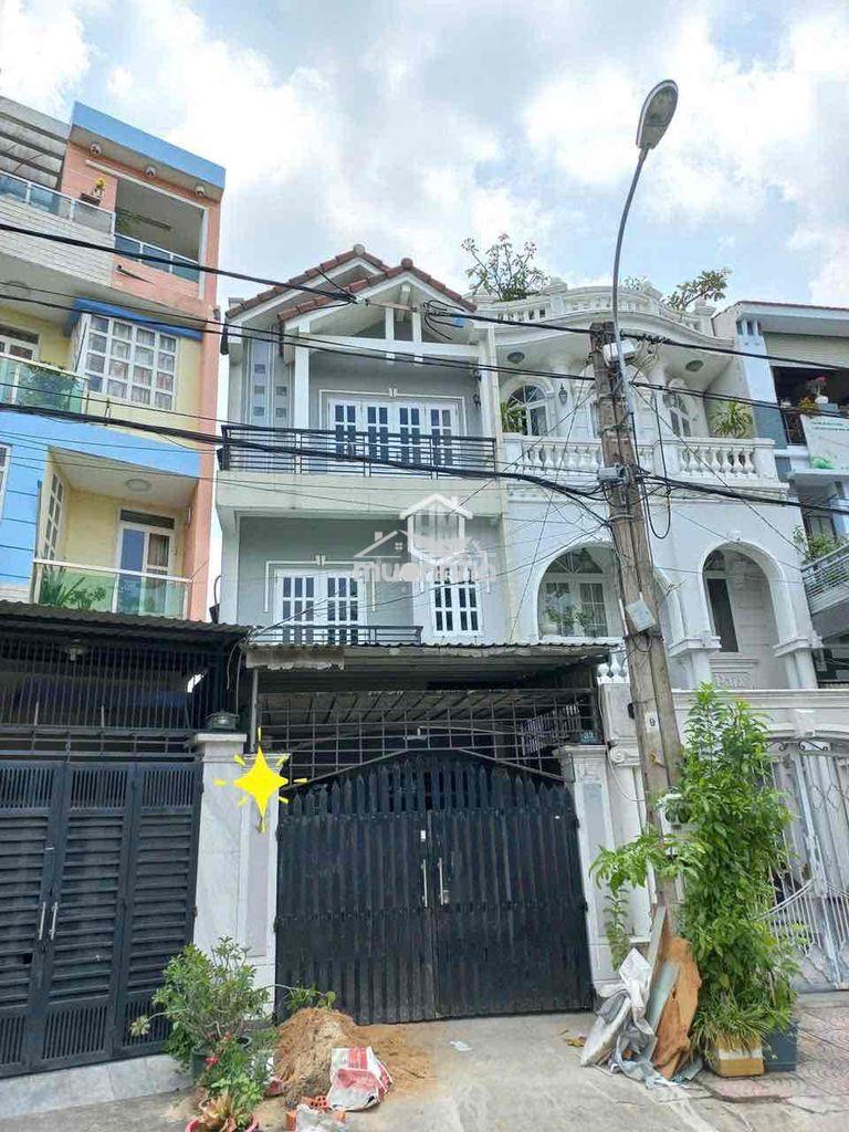 Nhà 3 tầng phù hợp ở ghép + vp công ty ở gđ