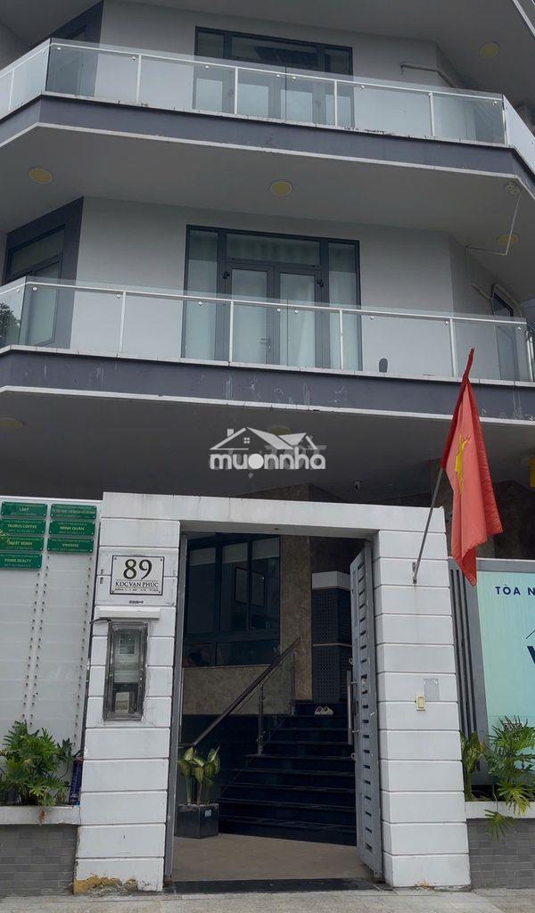 Cho thuê văn phòng góc 80m² ban công rộng, giá 14tr - vạn phúc city