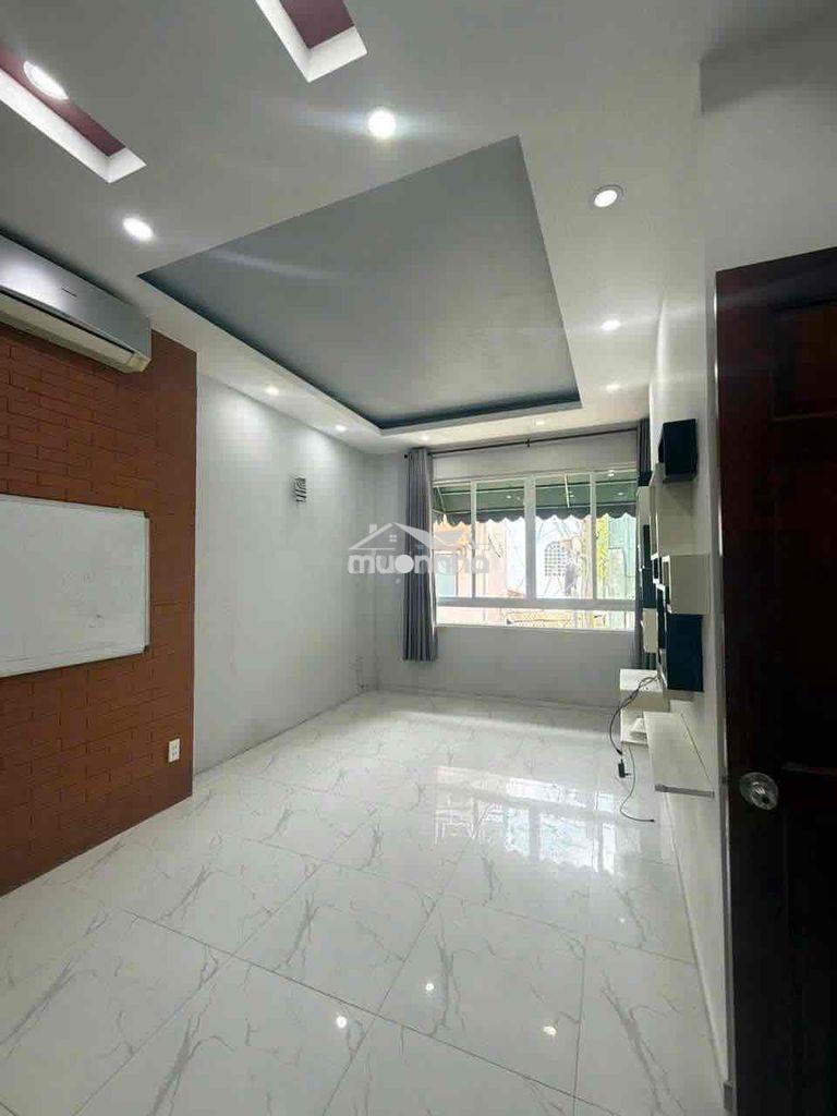 Nhà bề thế sau căn mt sư vạn hạnh, q.10 - 4