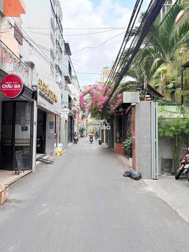 Lê văn sỹ, nhà đẹp chính chủ lâu đời.hẻm xe hơi - 2