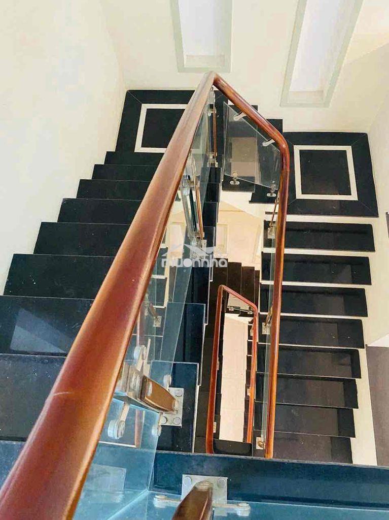 Cho thuê nhà trệt 2 lầu trục chính kdc văn hoá tây đô cặp nam long 10t - 4