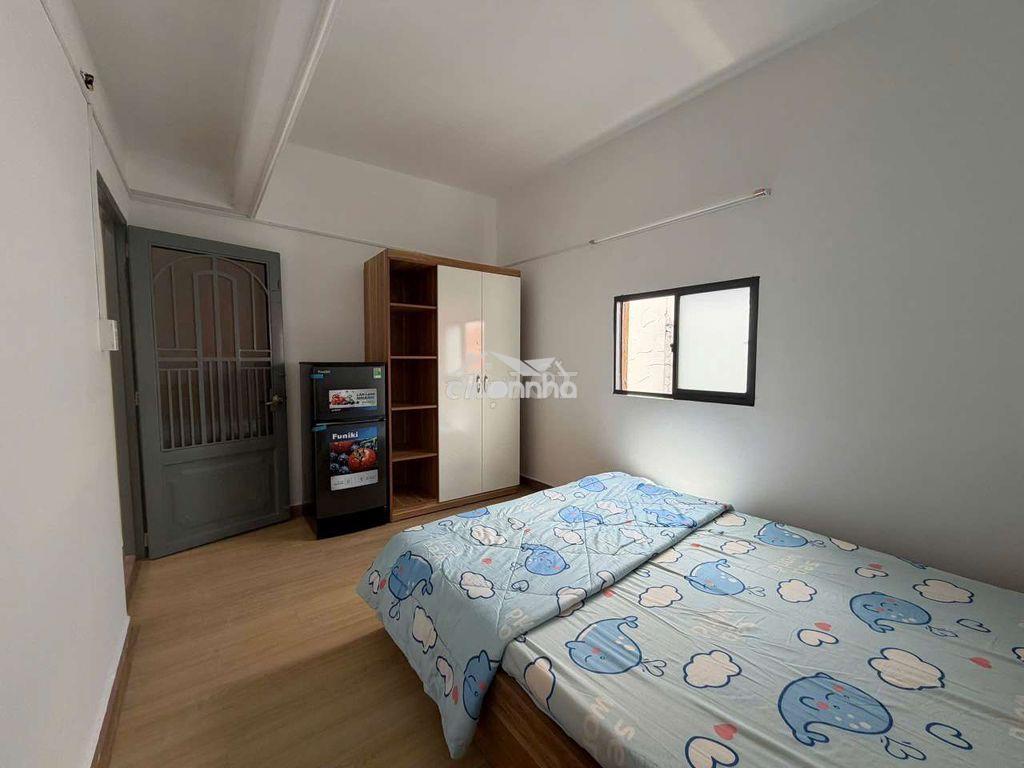 Phòng trọ giá rẻ cửa sổ trời đầy đủ nội thất - 2