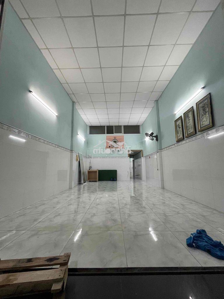 Nhà nguyên căn 3 phòng ngủ gần lê văn quới, nguyễn sơn. chỉ 8 triệu