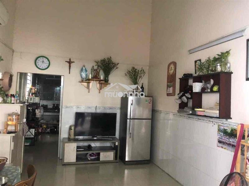 Bán gấp nhà cấp 4 đường số 9,dt 6,7x15,5m kế bên vạn phúc city
