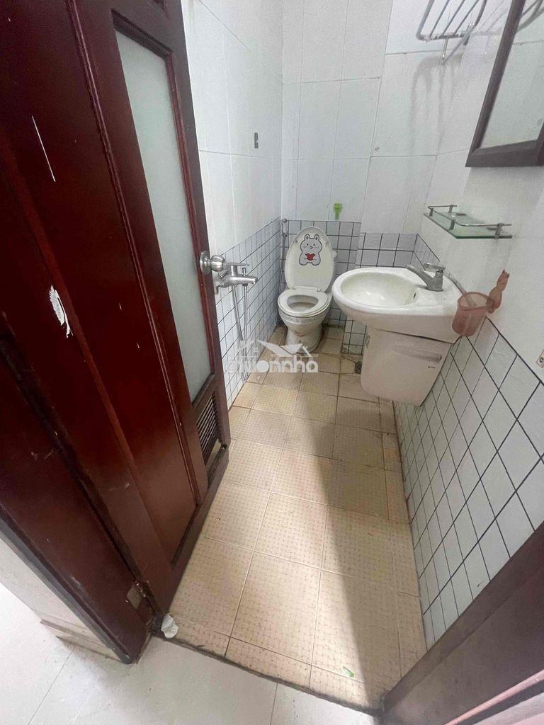 Phòng q10 giá tốt – 20m² có ban công, full nội thất chỉ 3.9tr - 4