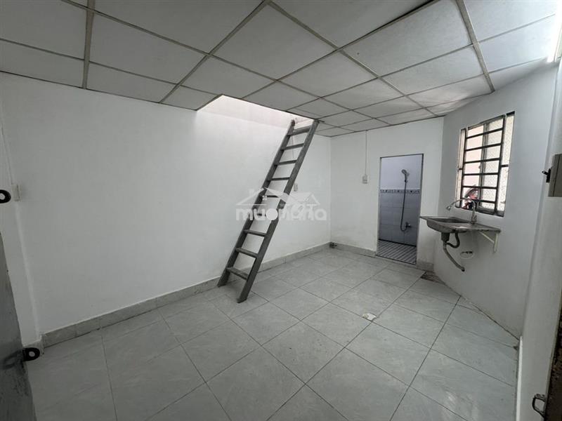 Cho thuê phòng trọ ngay chợ cây me