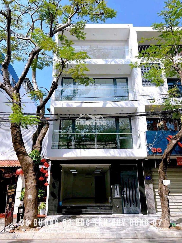 Cho thuê nhà 3 tầng sàn trống có thang máy, dt 6x20m, phù hợp làm vpct