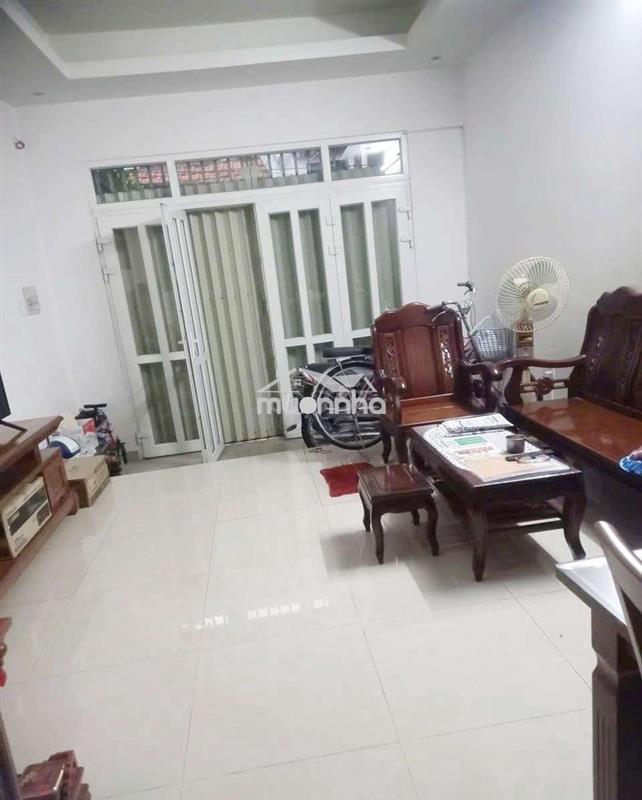 Âu cơ - hẻm xe hơi - cọc 1