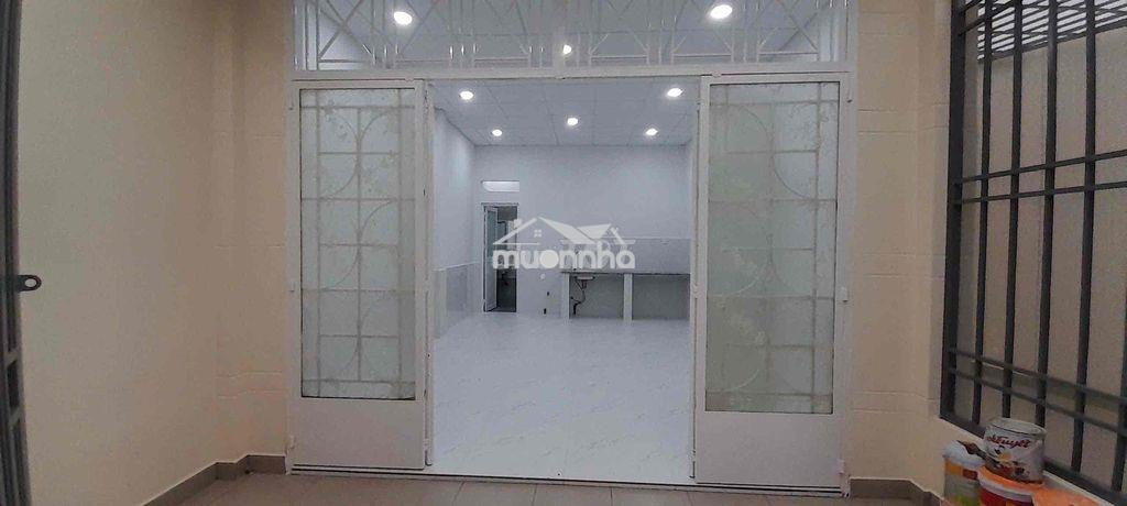 Cho thuê nnc hẻm xe tải gần lê văn sỹ-bờ kè hoàng sa giáp quận 1,3,5 - 2