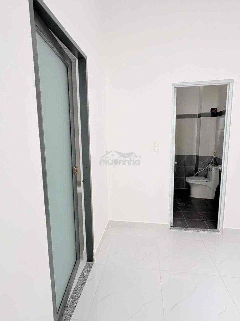 Cho thuê nhà mới xây gần ub phường thạnh xuân - 4