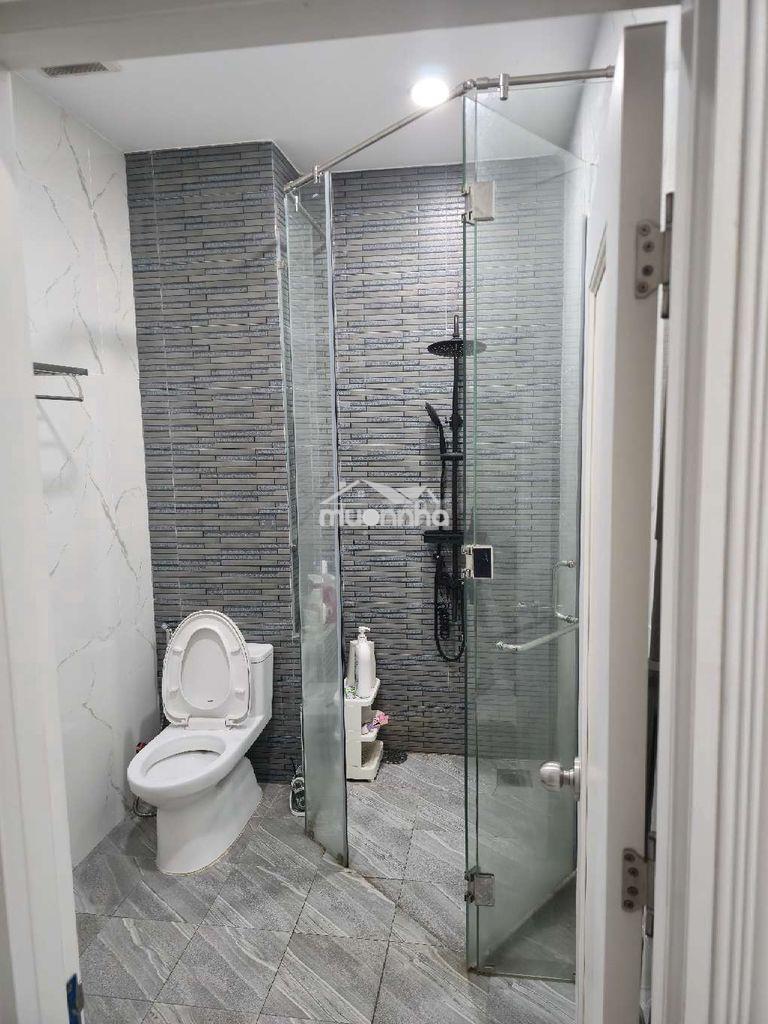 Cần nhượng lại phòng đang thuê còn nửa tháng nhà - 3