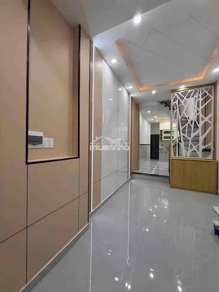 Bán nhà mới xây vào ở ngay. 2 tầng hẻm thông 3m đường xóm chiếu - 4