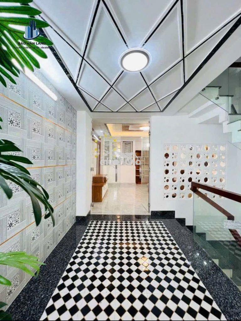 👉 Nhà mới hxh thăng long_7x15m_trệt 3 lầu, đang trống. - 2
