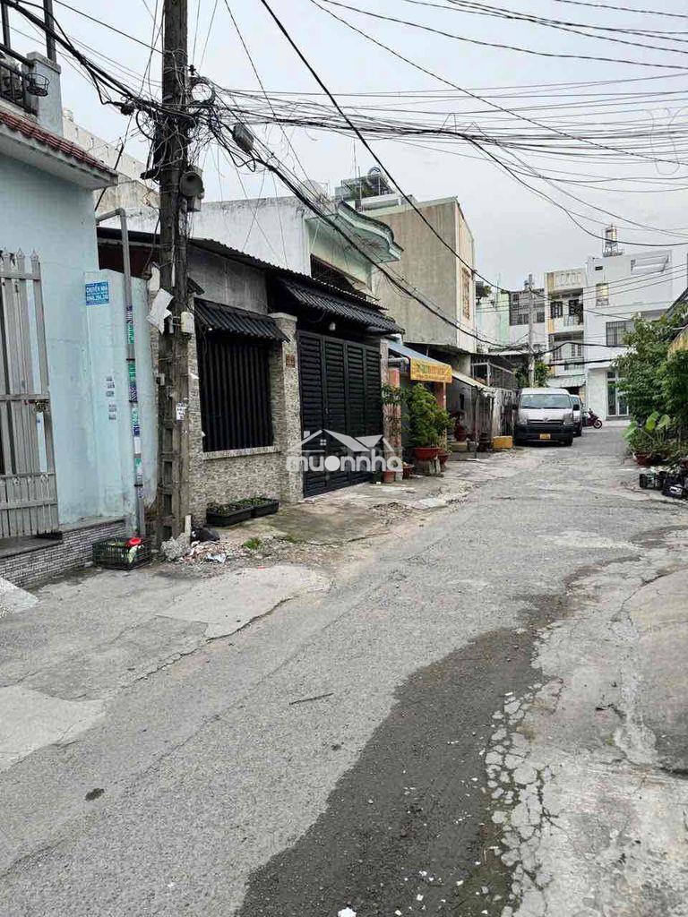 Cần bán nhà 1 đời chủ, gần chợ,trường học,bến xe.... - 4