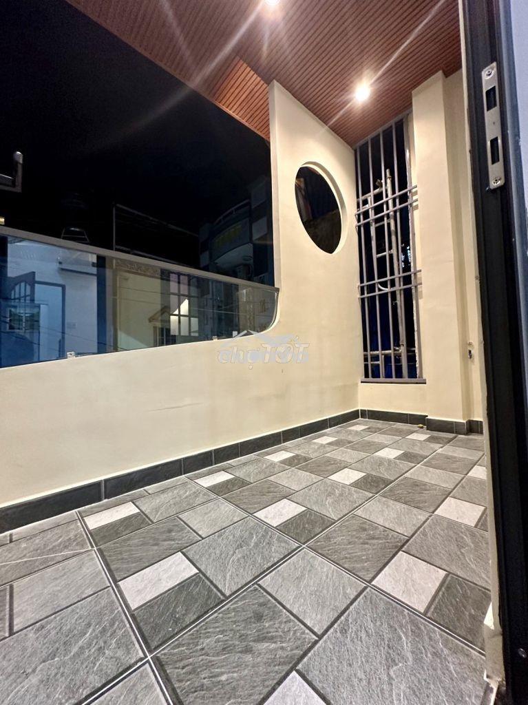 Nhà nguyễn văn công, 1 trệt 1 lầu, hẻm trước nhà hơn 6m, giá chỉ 5ty4 - 4