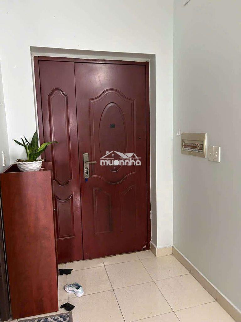 Bán căn hộ nhất lan 3, 50m2 giá 1 tỷ 950tr sổ hồng sẵn 