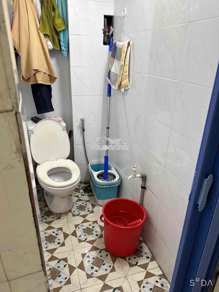 Chỉ: 2,2 t.ỷ 🔥p3 bình thạnh - hẻm xe hơi thông 🚘 20m2 , 1 trệt, 1 lững - 3