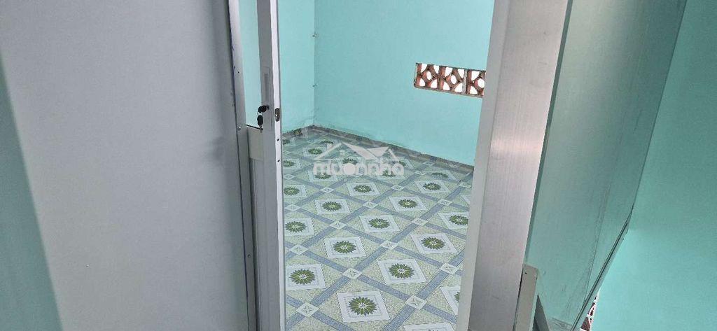 Phòng gát suốt 2 ngủ dtsd 40m ban công cho thuê - 4