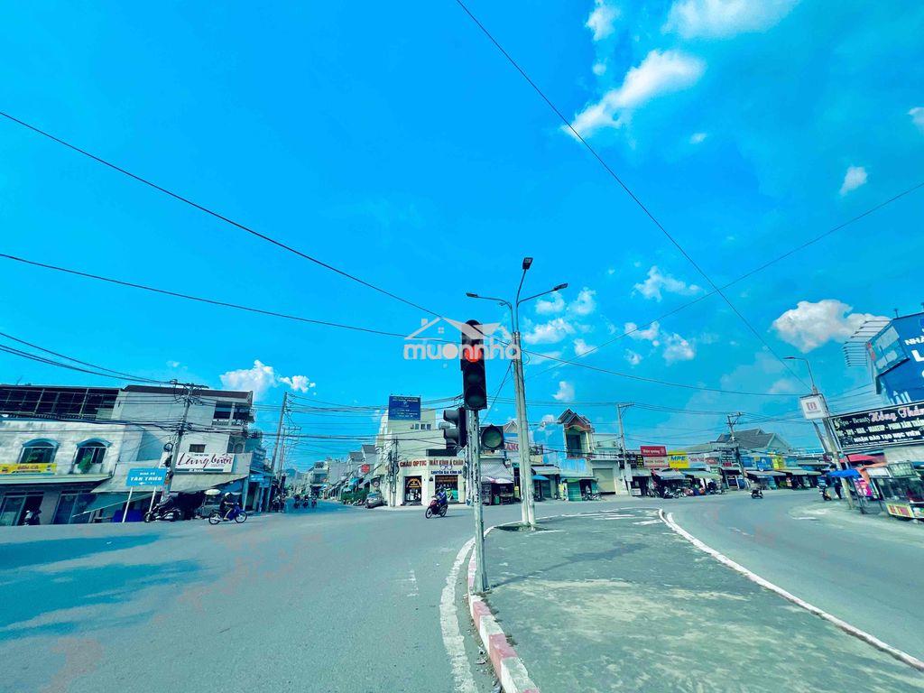 Đất bán 138m2 giá 1,6 tỷ tân bình hương lộ 7 sổ riêng full thổ cư - 4