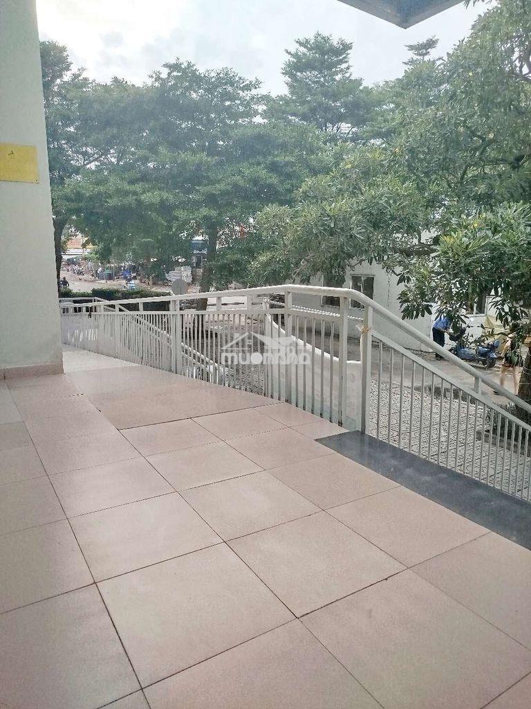 Bán căn hộ 62 m2 nhất lan 3 giá 2 tỷ 3 sổ hồng riêng  - 2