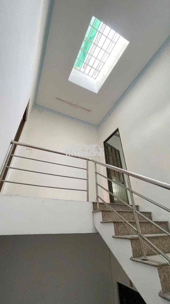 Cho thuê nhà đường nội bộ kdc bình phú - 2