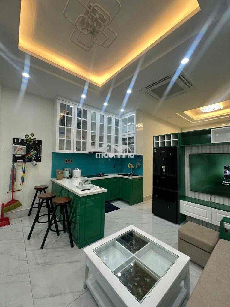 Nguyên căn full nội thất 3/2 q10 ngang 4m hẻm xe hơi