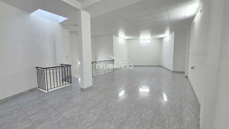 Căn góc lê hồng phong & số 13