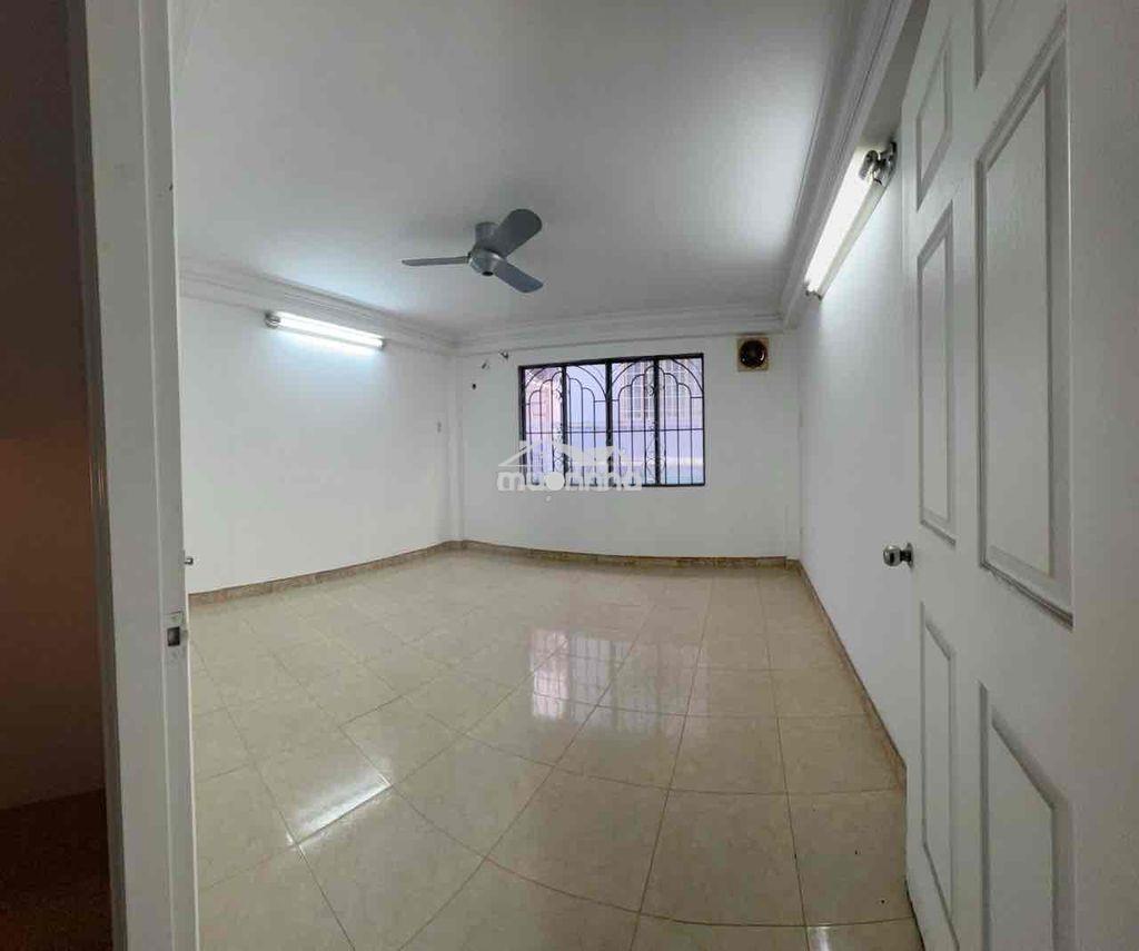 Cho thuê nhà- 66m2- 4 tầng- 6pn + 4wc- bình phú,q6- 22tr - 2