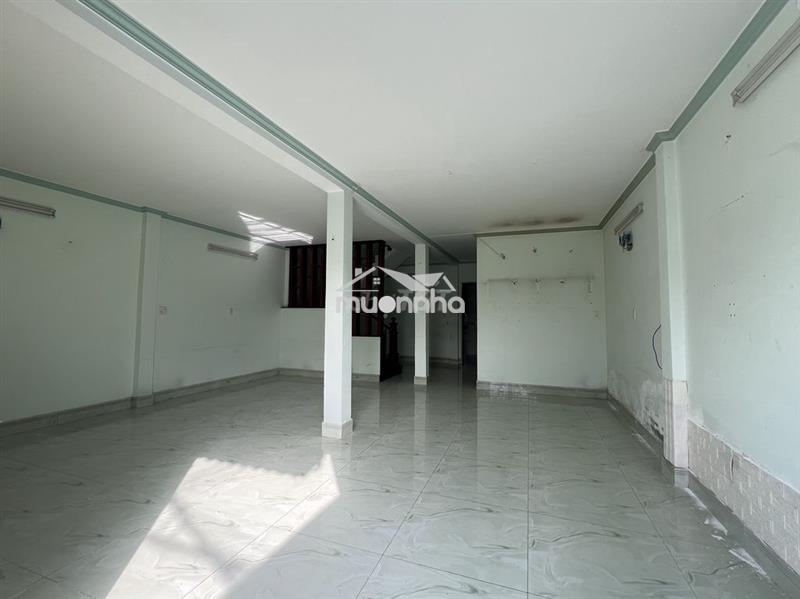 Cho thuê nhà hẻm ô tô 1 trệt 1 lầu xã bình chánh