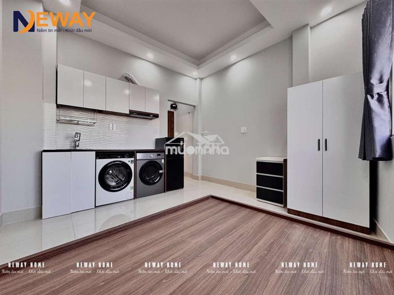 Phòng cửa sổ trời dạng chdv cao cấp - kế satra quận 6
